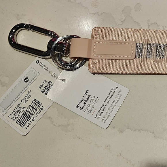 Lululemon bundle. Pink. Eveywhere bag, water bottle, Never lost - Picture 7 of 8